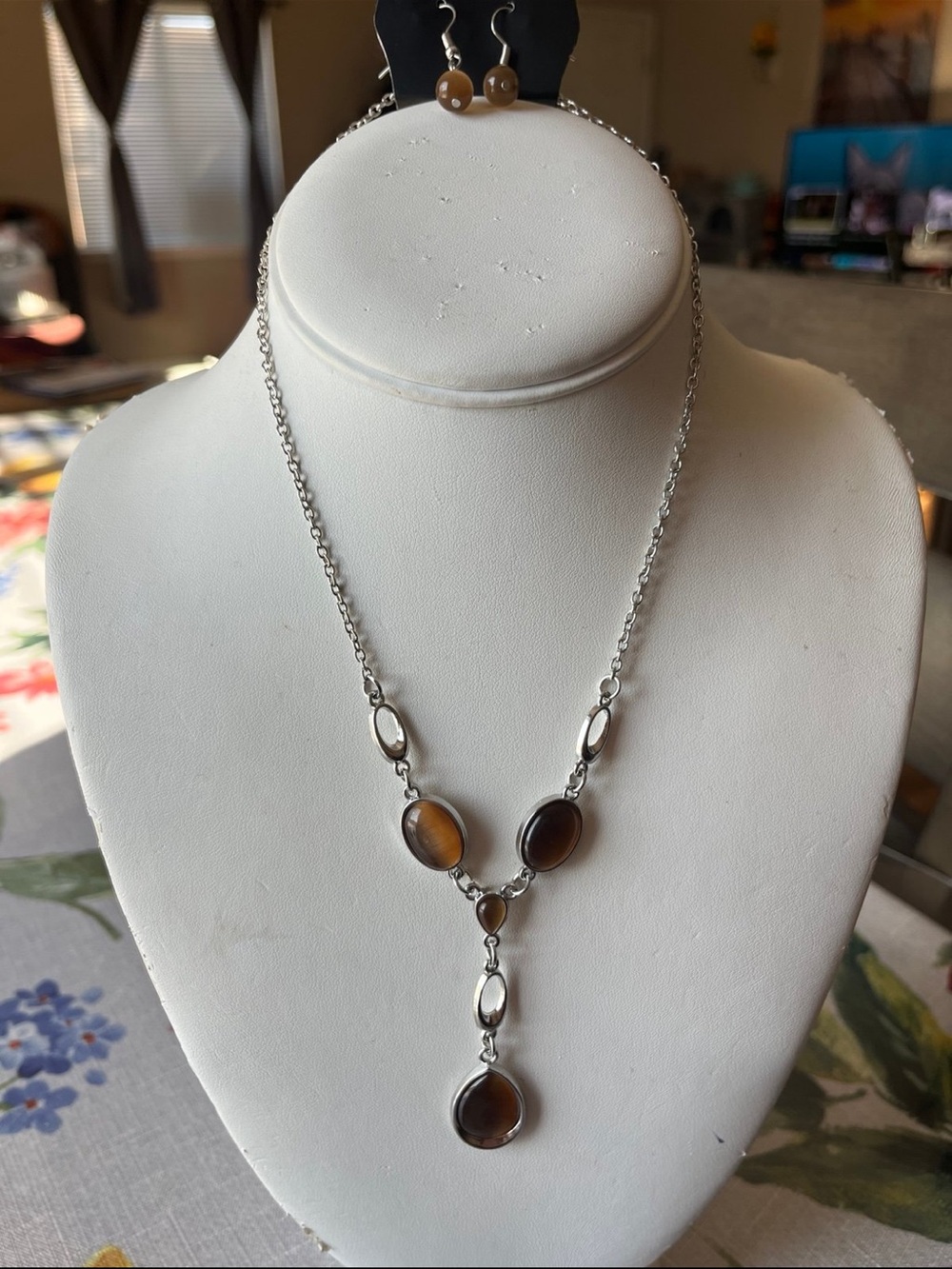 paparazzi Silver-Tone Brown Drop Necklace and Earring Set